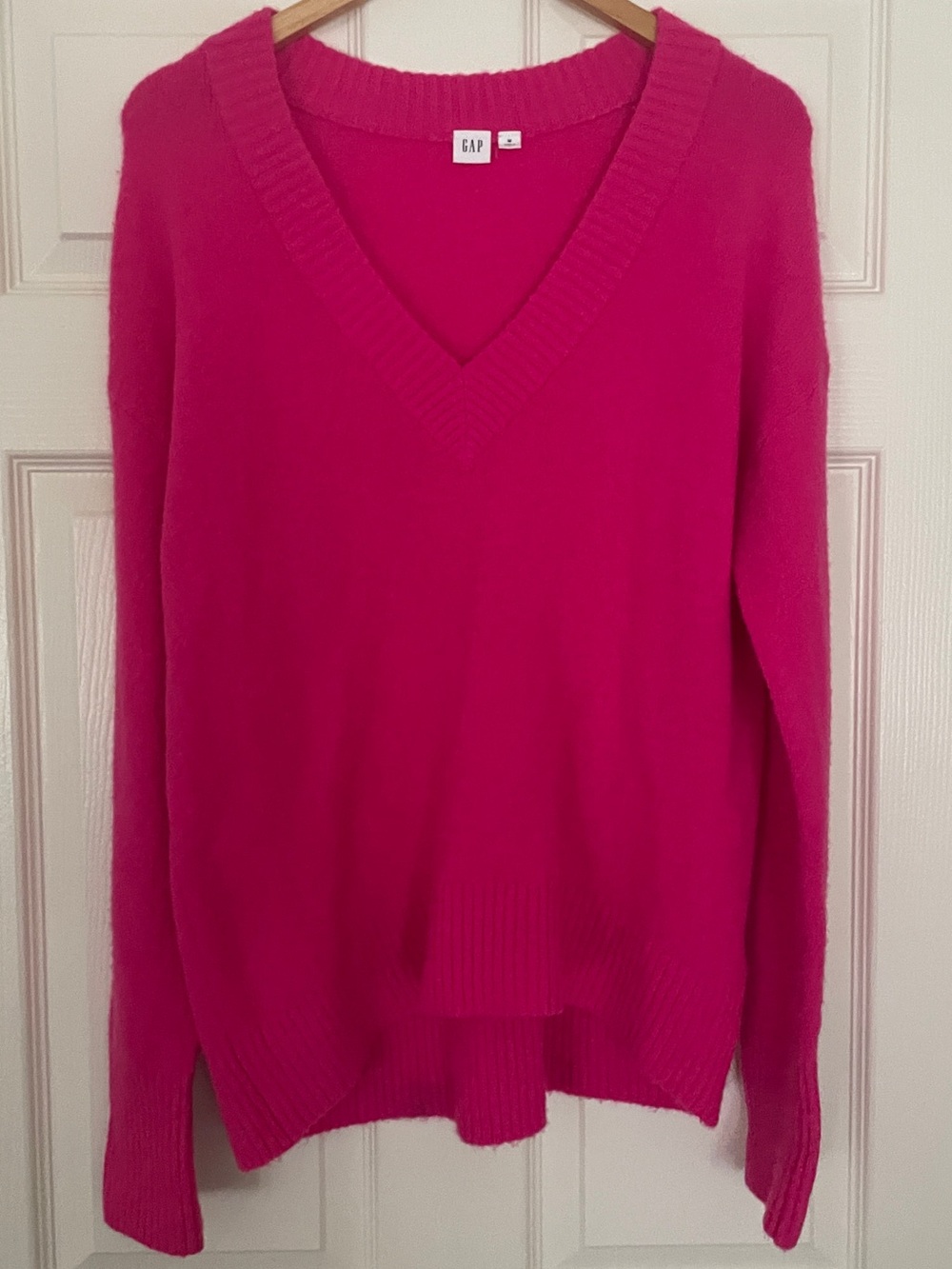 🩷 GAP Women's Alpaca Wool V-Neck Sweater 🩷